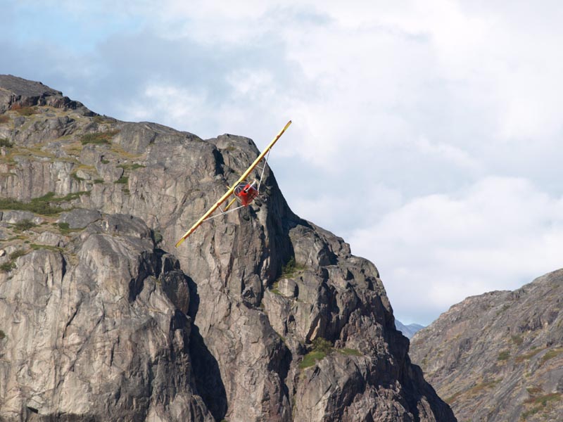 P8114295_Flugzeug_Berge