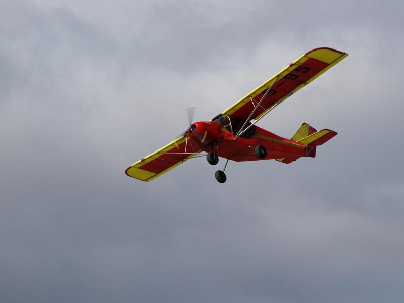 P8114296_Einmotriges_Flugzeug