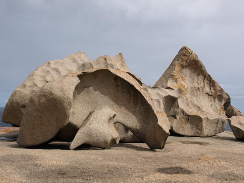 P3311810_Remarkalbel_Rocks