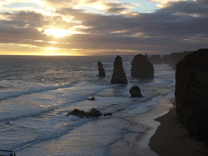 P4042062_Great_Ocean_Road_12_Apostels