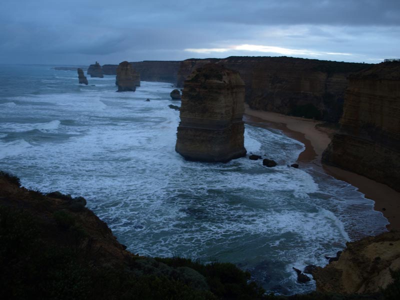 P4052135Great_Ocean_Road_12_Apostels_Sunrise2