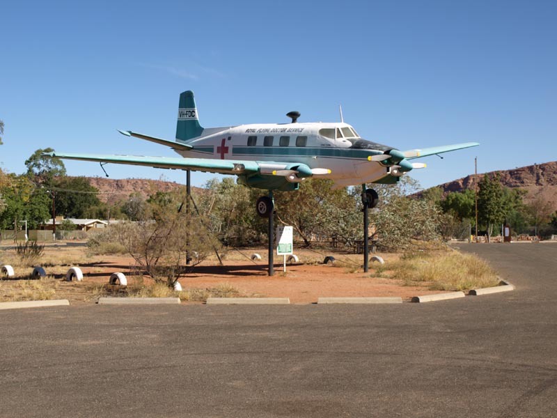 P4072307_Flying_Doctor_Services