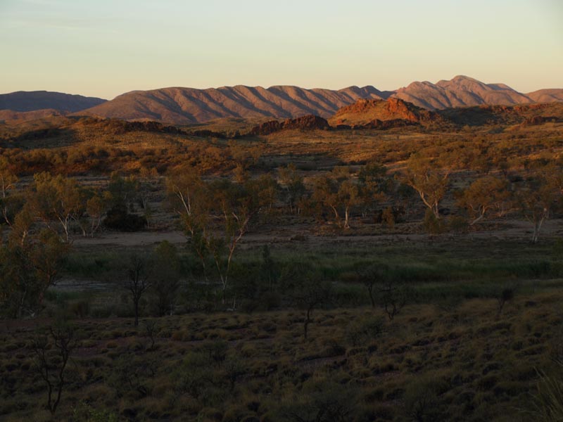 P4072315_West_McDonnell_NP