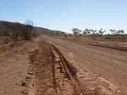 P4082359_Outback_Piste