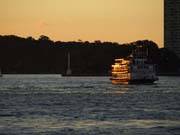 P4112806Sydney_Harbour_Sunset_Dampfer