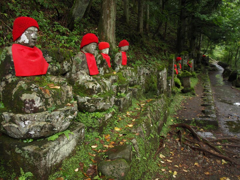 8300074_Steinfiguren